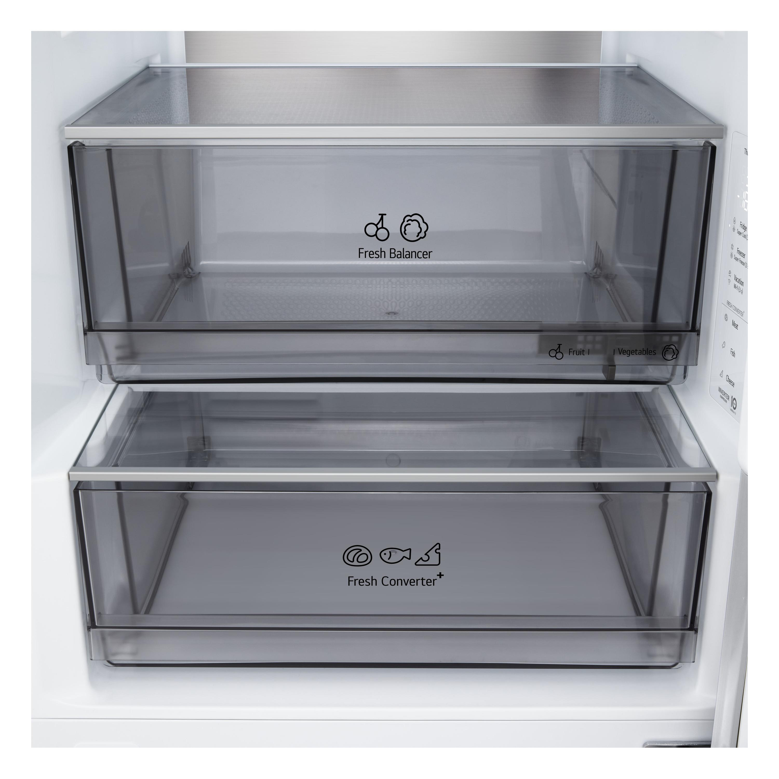 In einem Kühlschrank sind zwei transparente Schubladen zu sehen. Die obere Schublade trägt die Aufschrift 'Fresh Balancer'.