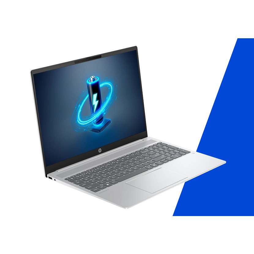 Srebrny laptop HP jest otwarty, wyświetlając animację ładowania baterii. Po prawej stronie znajduje się niebieski kształt. Tło jest białe.