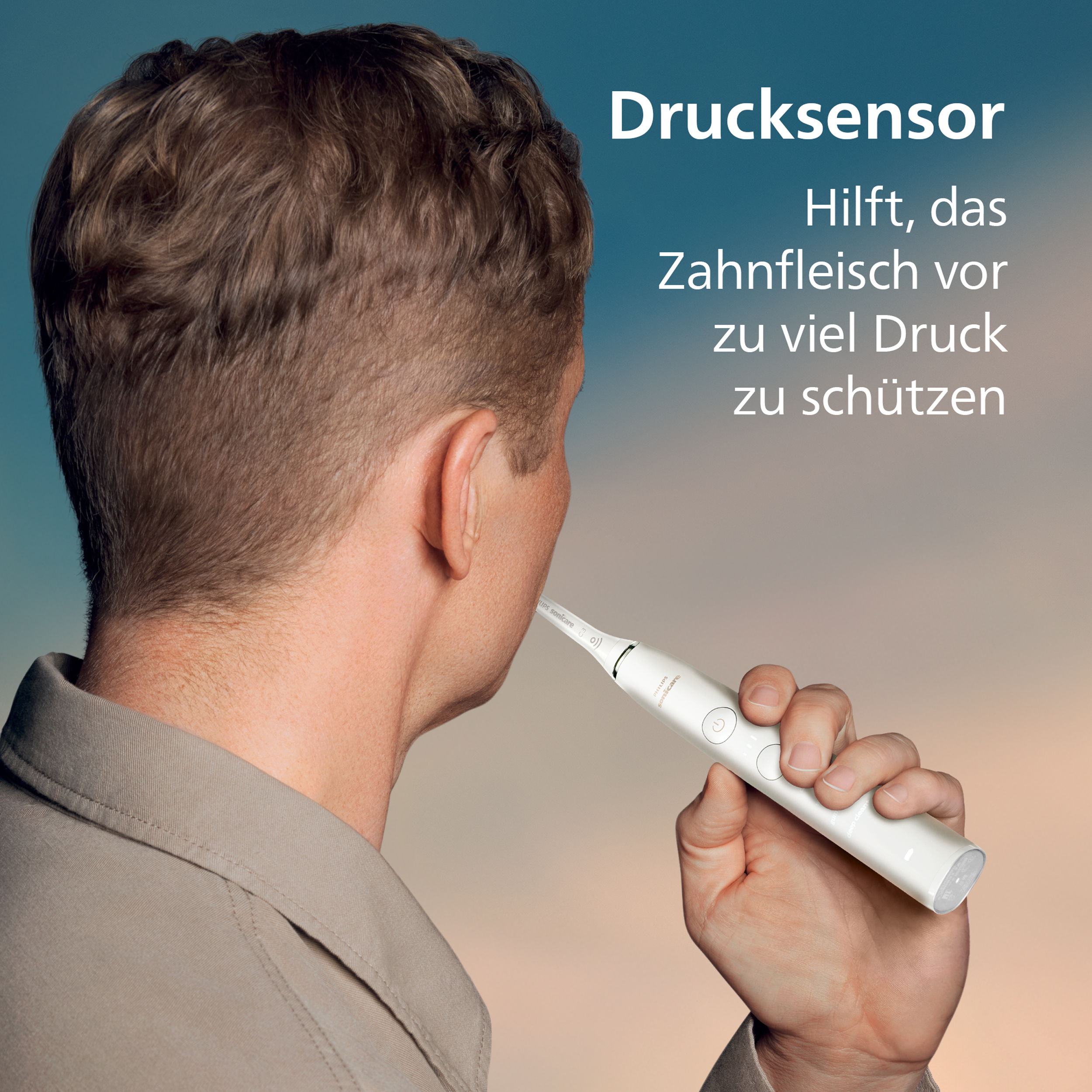 Un homme utilise une brosse à dents Philips Sonicare blanche. Le texte en allemand dit 'Capteur de pression' et 'Protège les gencives'.