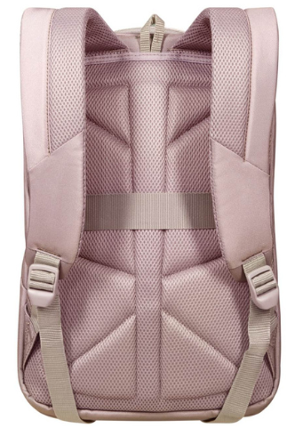 Tył różowego plecaka z wyściełanymi paskami i panelem tylnym. Posiada detale z siatki i regulowane paski. Praktyczna, codzienna torba.