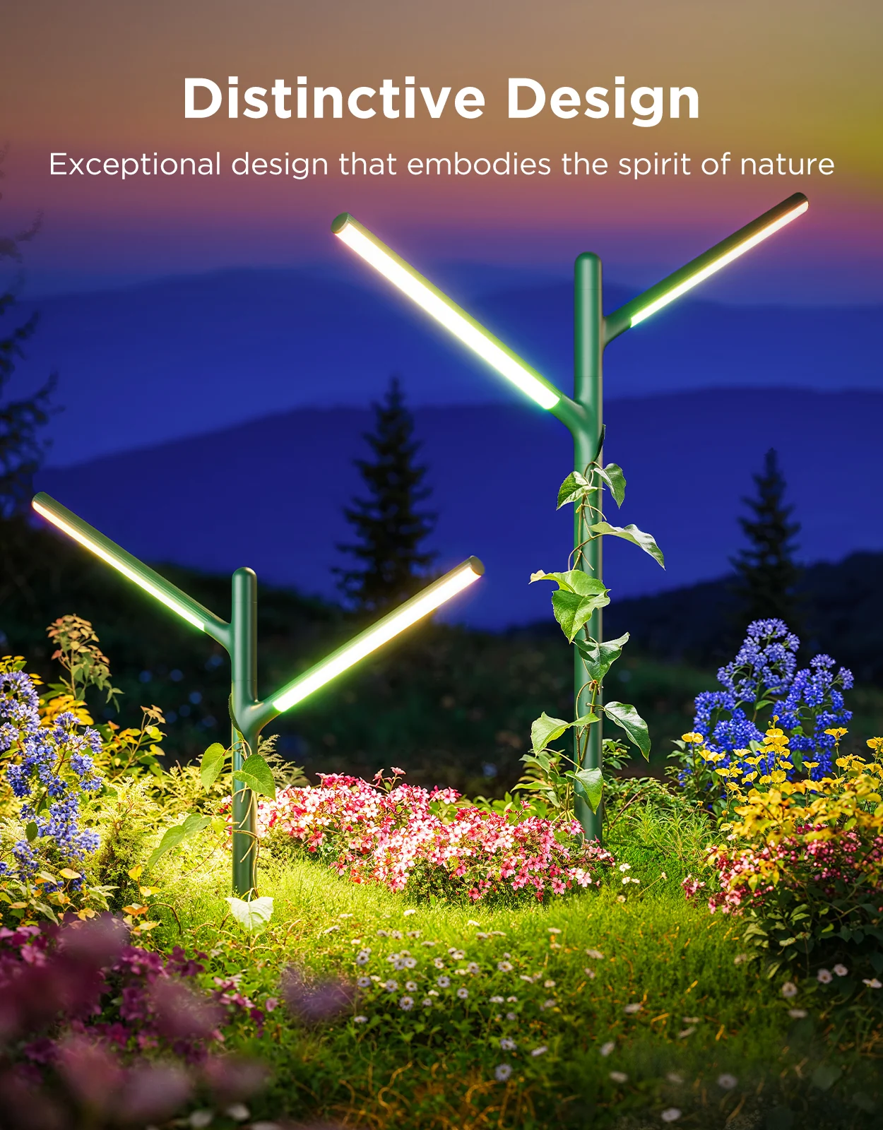 Grüne baumartige Lichter in einem Garten mit Blumen und Pflanzen. Der Hintergrund ist dunkelblau mit einer Bergsilhouette.