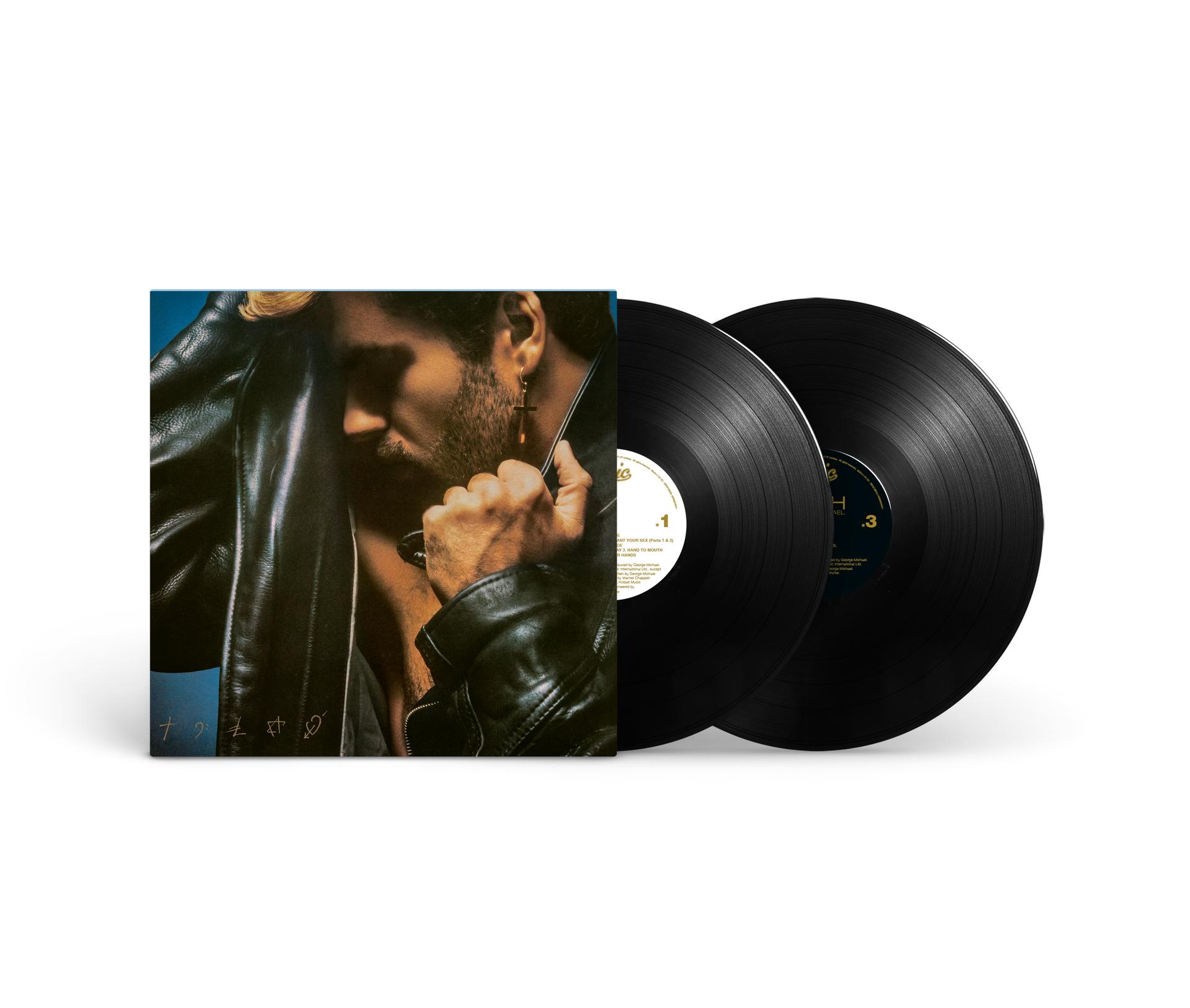 Albumcover mit George Michael, Lederjacke, zwei Schallplatten. Blauer Hintergrund. Schwarze Platten, weißes Etikett. Weißer Hintergrund.