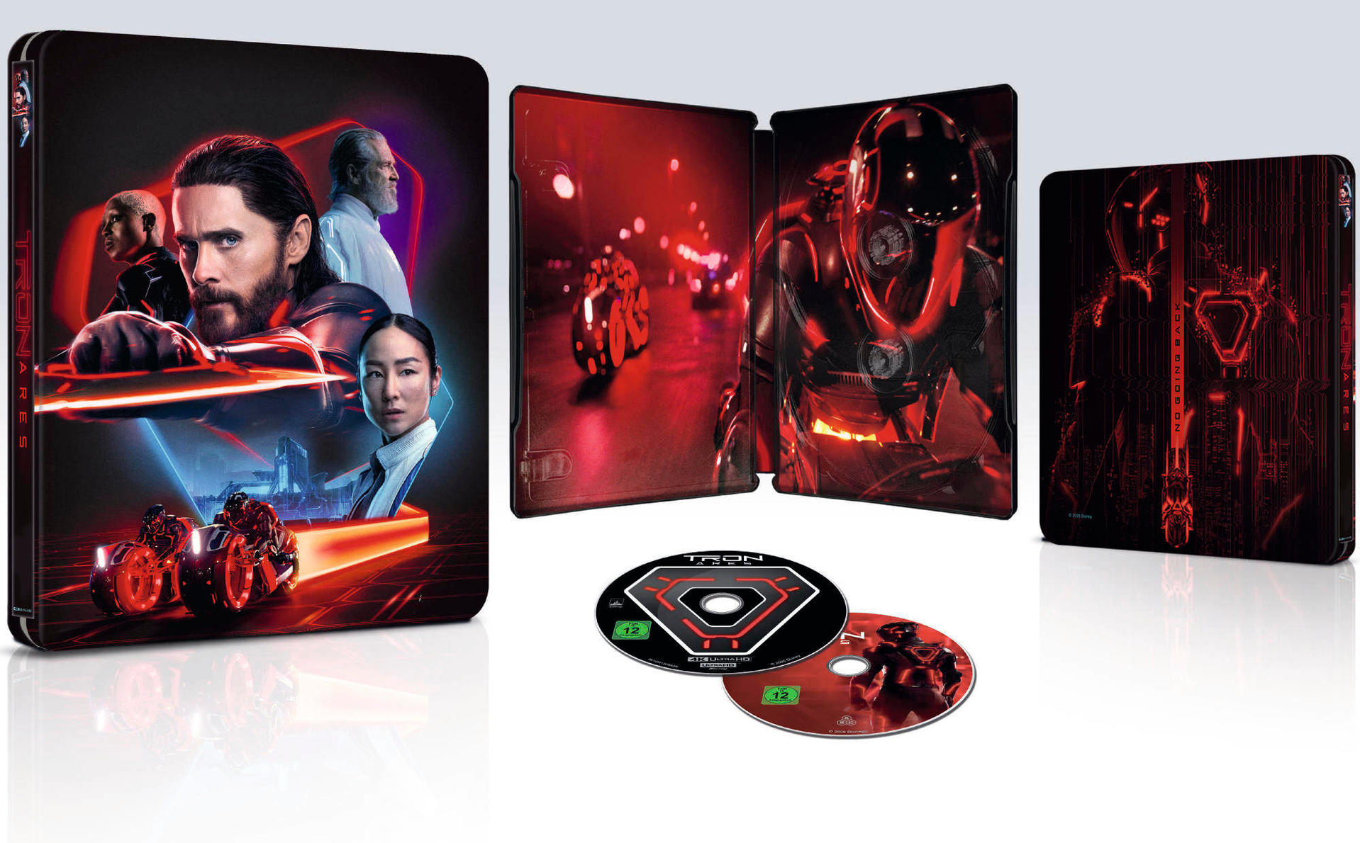 TRON Ares Steelbook. Mit Jared Leto, futuristischen Fahrzeugen und einem rot-schwarzen Farbschema. Enthält zwei Discs.
