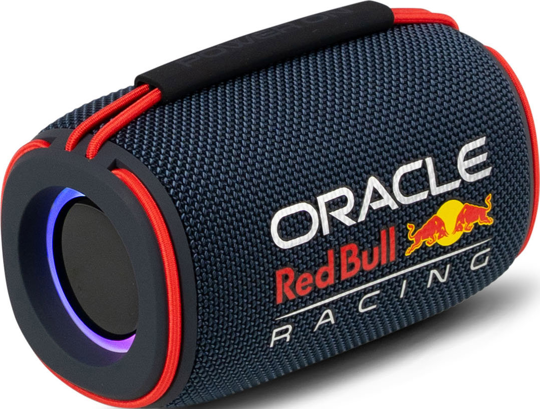 Un haut-parleur cylindrique avec le logo Oracle Red Bull Racing, avec un mesh bleu foncé, des accents rouges et une poignée noire.
