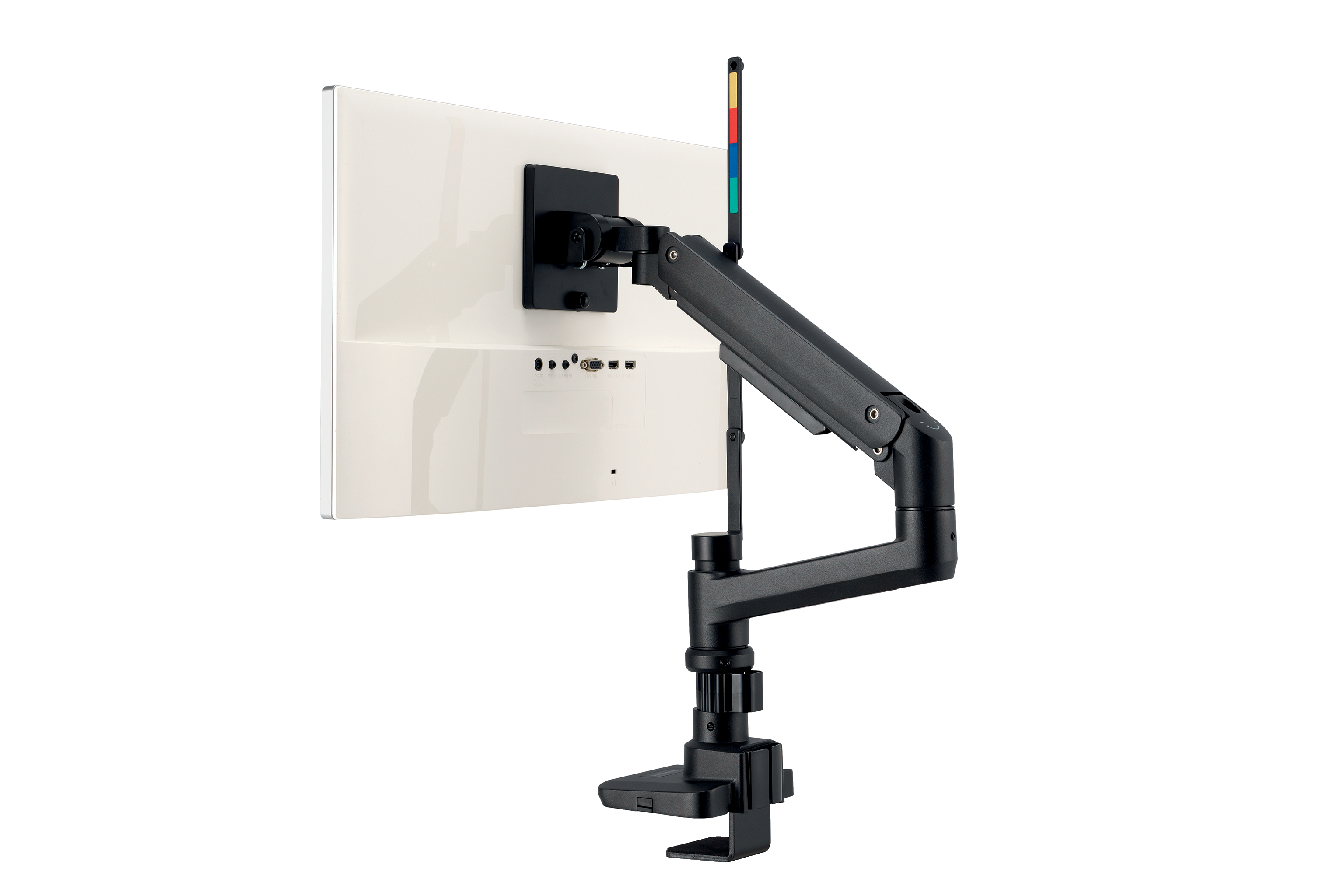 Rückseite des Monitors mit schwarzem Arm, Halterung und farbigen Anzeigen. Weißer Hintergrund. Anschlüsse sichtbar.