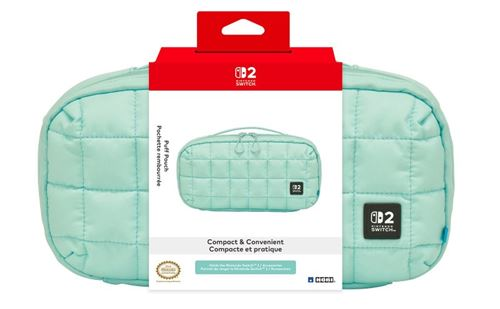 Una funda acolchada verde menta para Nintendo Switch. Tiene una etiqueta roja con el logotipo de Nintendo Switch. Sobre un fondo blanco.