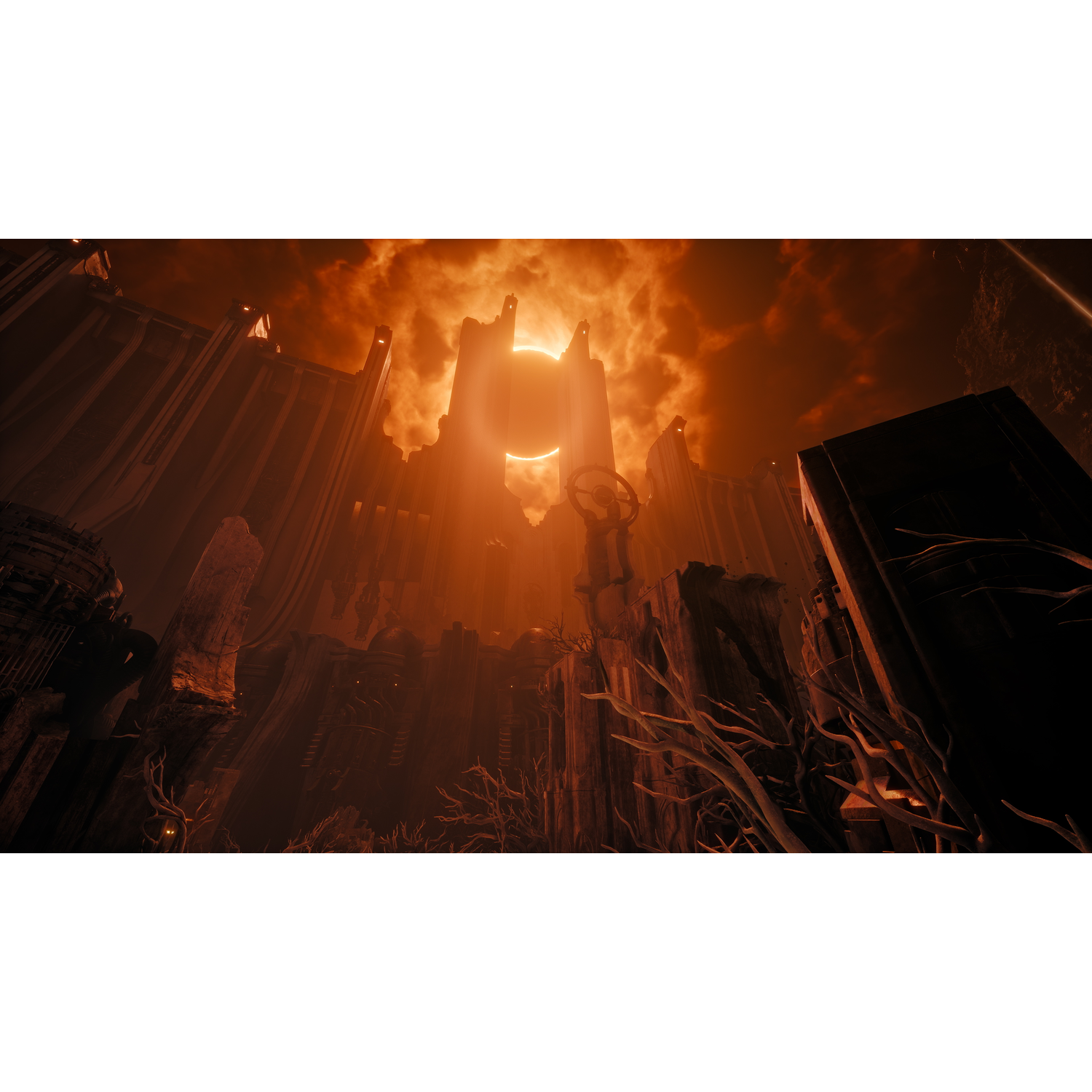 Une forteresse sous un ciel de feu. Une lumière solaire brille derrière la structure. Ruines et arbres morts au premier plan.