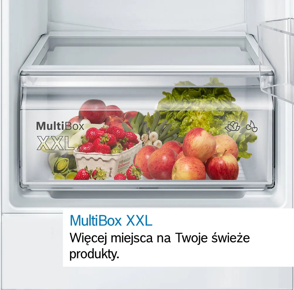 W szufladzie lodówki widać jabłka, truskawki i sałatę. Szuflada jest oznaczona jako 'MultiBox XXL'.