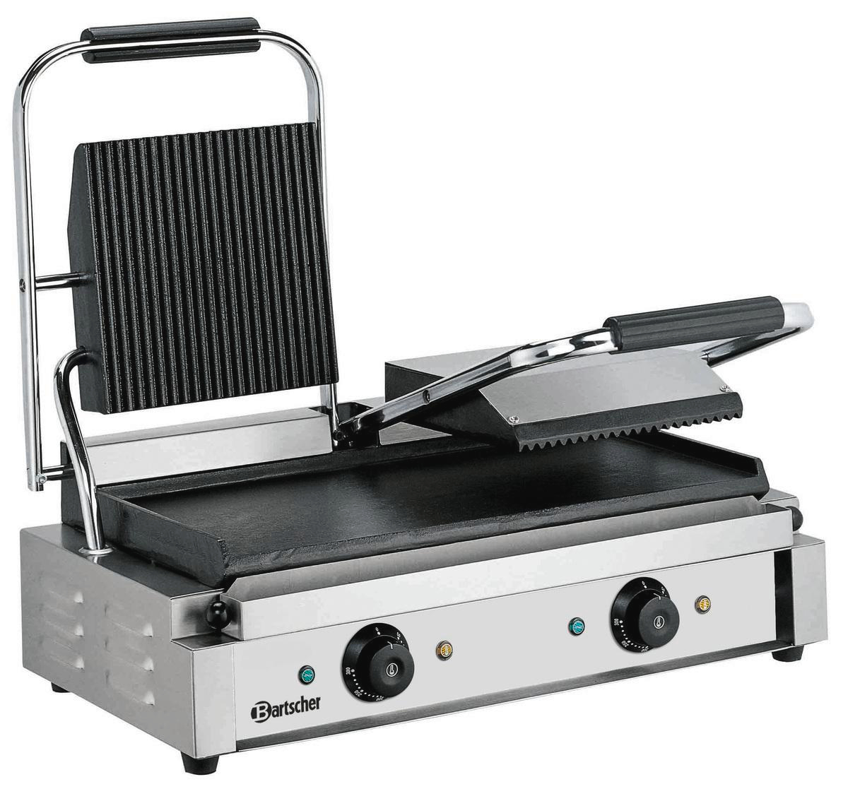 Ein Edelstahl-Panini-Grill mit schwarzen Grillplatten, Knöpfen und Griff. Die Marke 'Bartscher' ist sichtbar.