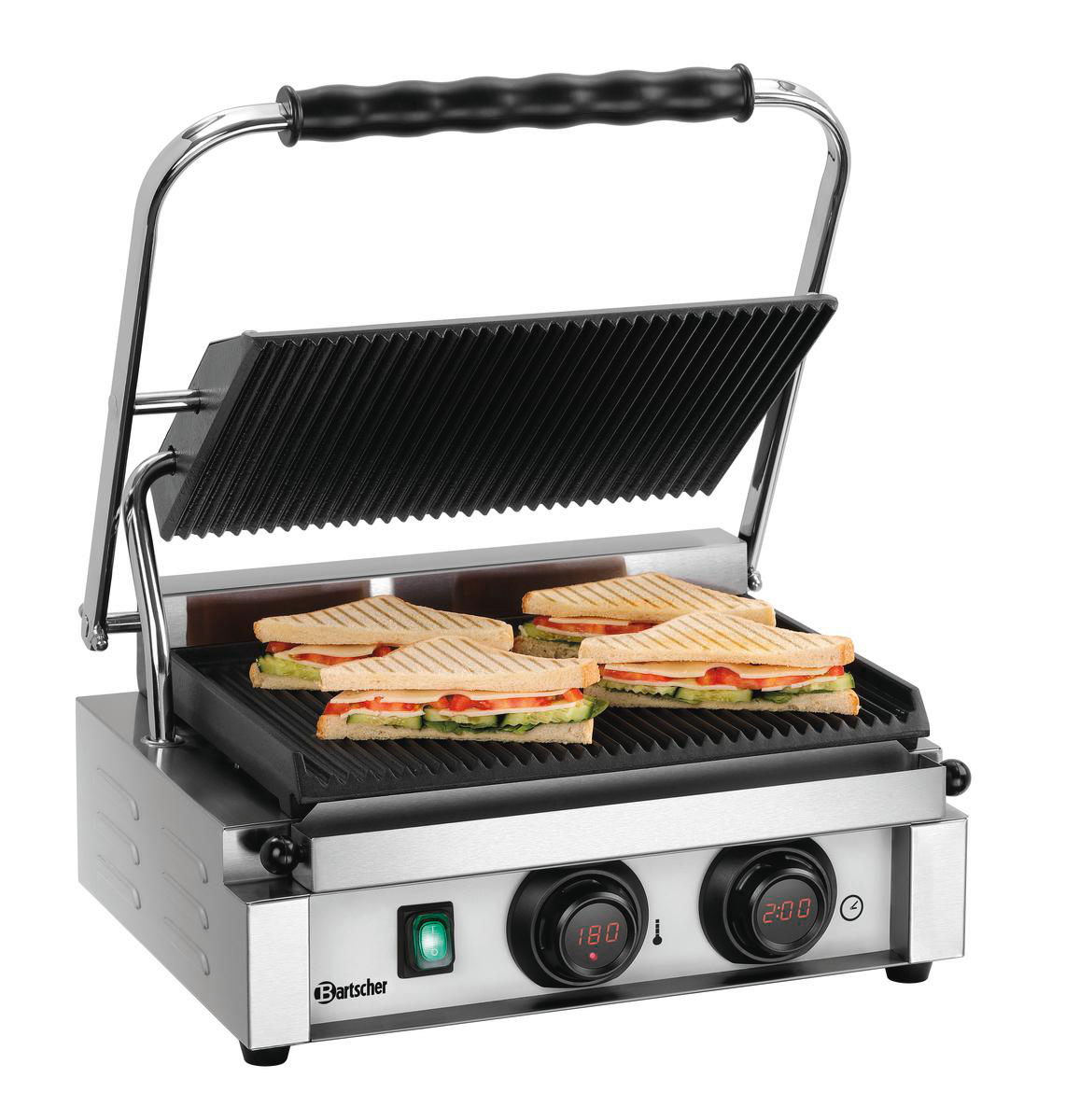 Ein Panini-Grill mit Sandwiches im Inneren. Der Grill ist offen und zeigt vier Sandwiches. Der Grill hat ein Edelstahlgehäuse.