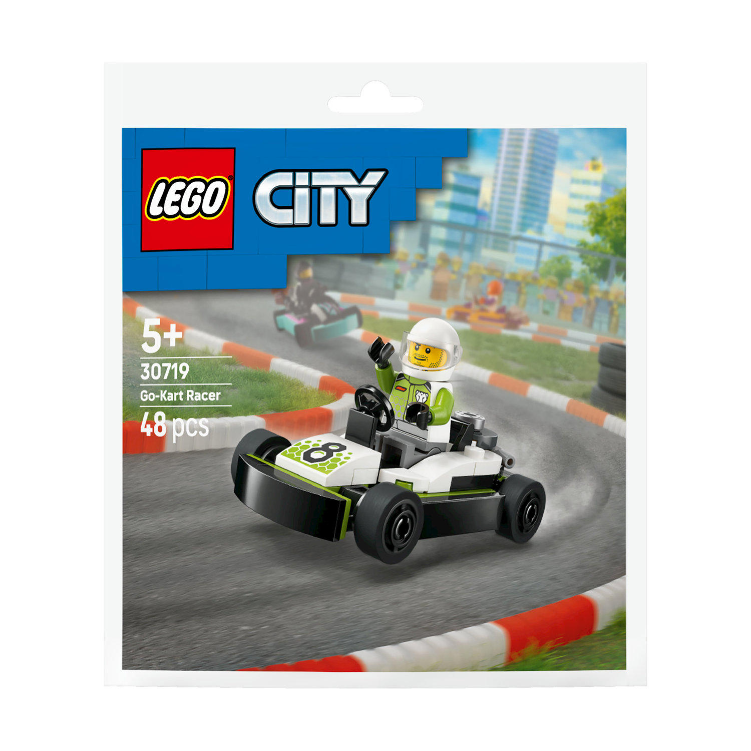 Set Lego City Go-Kart Racer. Un kart con un pilota su una pista. Il set è in un sacchetto bianco con il logo blu Lego City.