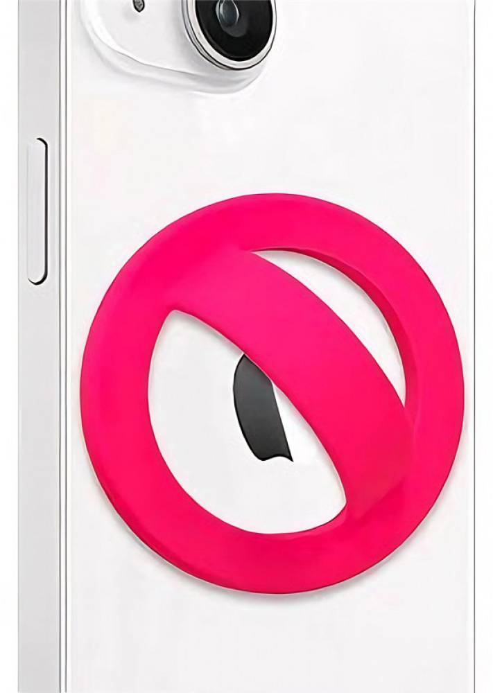 Fehér telefon hátlap, rózsaszín tiltó jellel az Apple logó felett. A kamer lencséje felül látható.