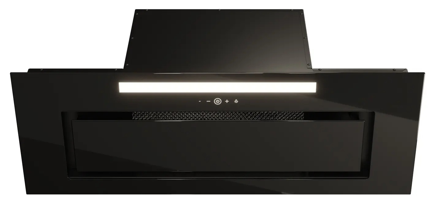 Czarny okap kuchenny. Ma prostokątny kształt z listwą świetlną i przyciskami sterowania. Widoczny panel z siatki.