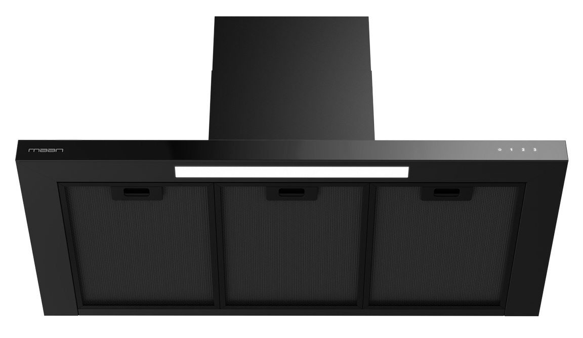 Czarny okap kuchenny z trzema filtrami siatkowymi, światłem i przyciskami sterowania. Marka to 'maan'.