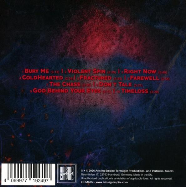 Albumcover. Roter und blauer Hintergrund mit Trackliste in Rot. Barcode und Logo unten.