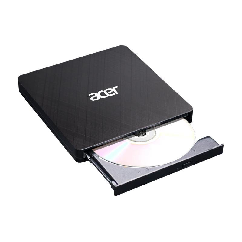 Unità CD/DVD esterna Acer nera con vassoio argentato. Un disco è all'interno del vassoio. Il dispositivo è su sfondo bianco.