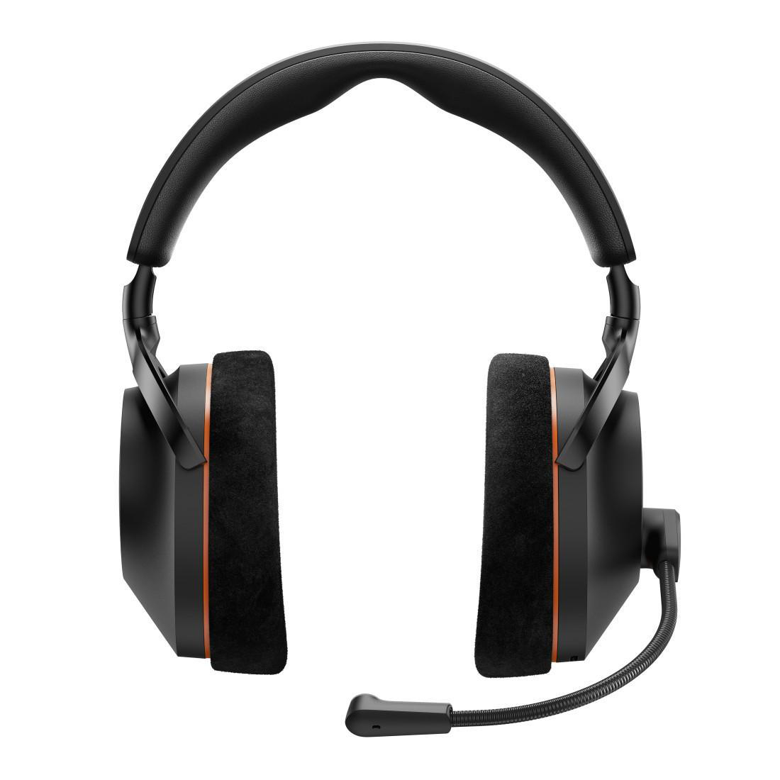 Schwarzes Gaming-Headset mit orangefarbenen Akzenten. Mit Ohrmuscheln, Kopfband und flexiblem Mikrofon. Isoliert auf weißem Hintergrund.