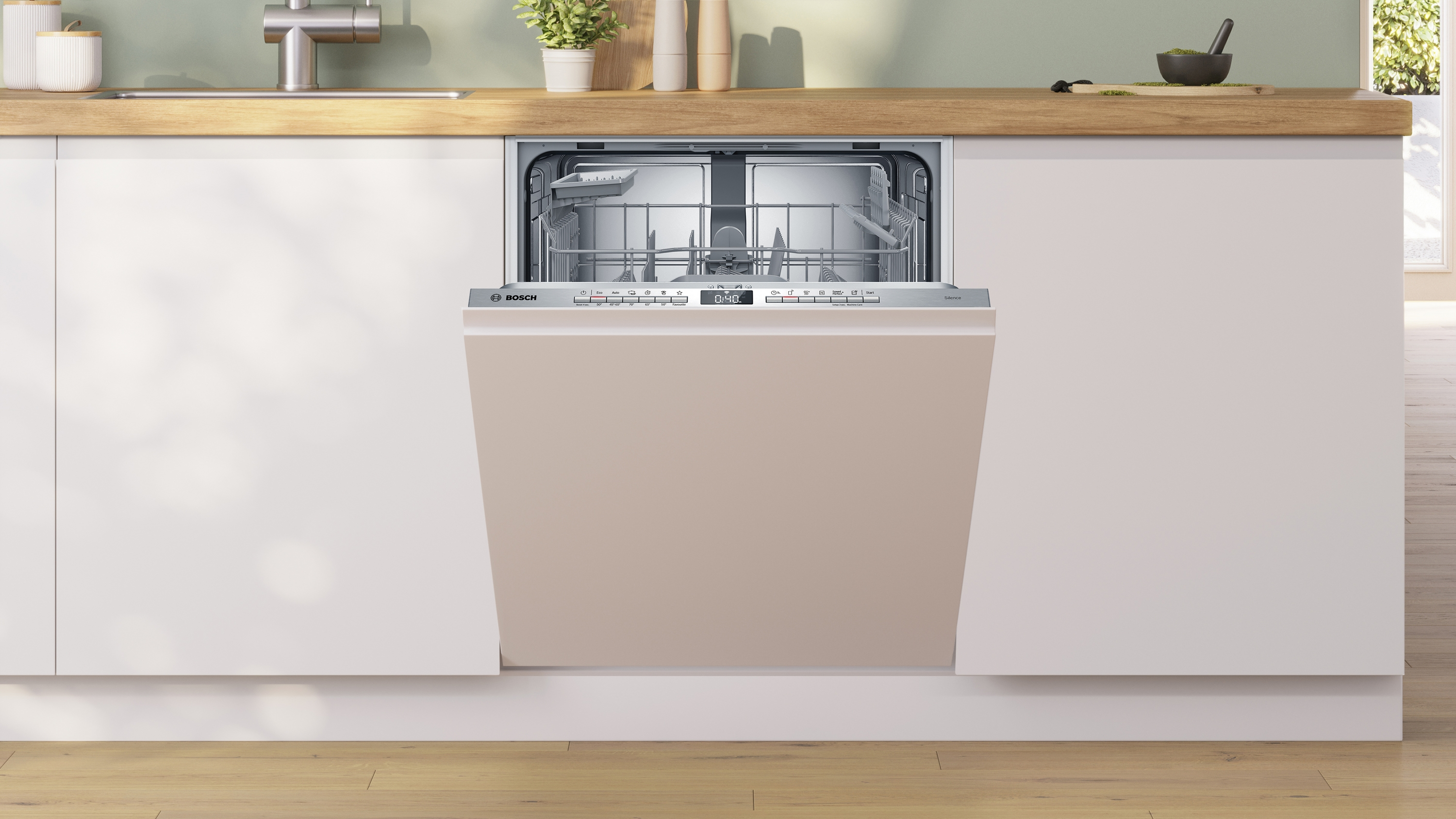 Een moderne vaatwasser is ingebouwd in de keukenkast. De deur is beige met een bedieningspaneel. Open, met rekken.