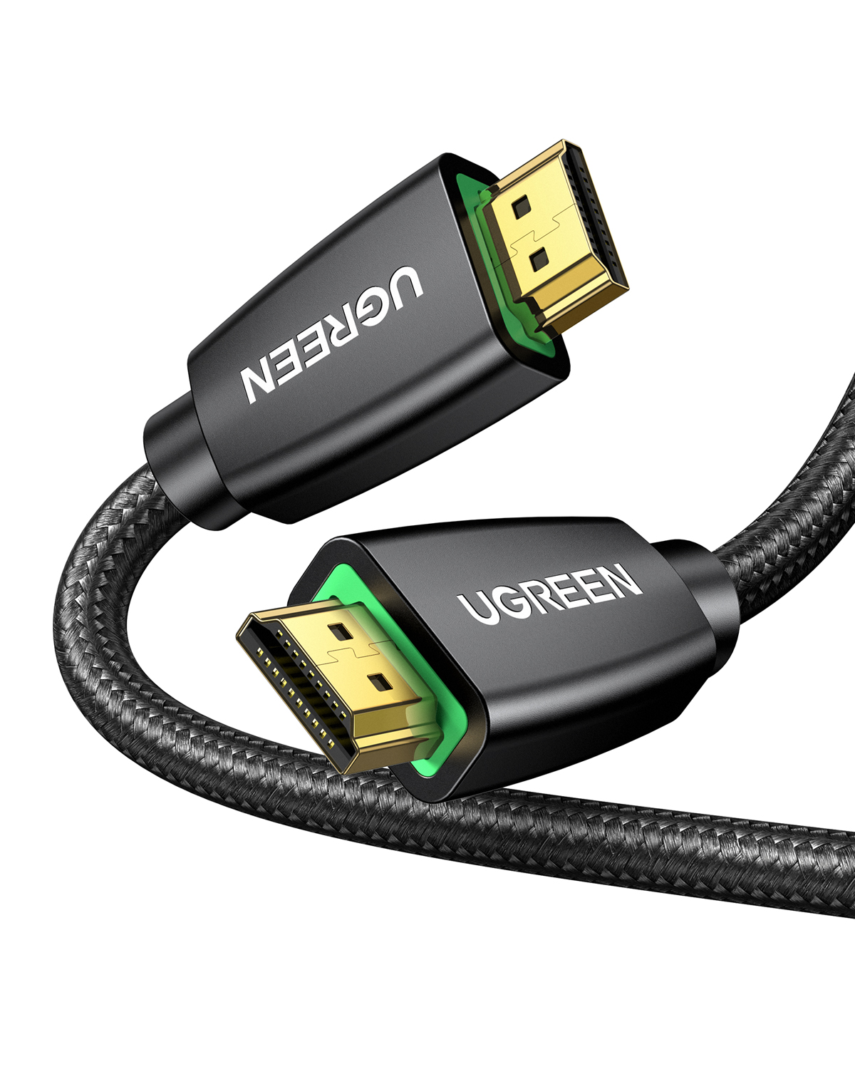 Altın konektörlü iki siyah HDMI kablosu. Kabloların üzerinde UGREEN logosu var. Arka plan beyaz.