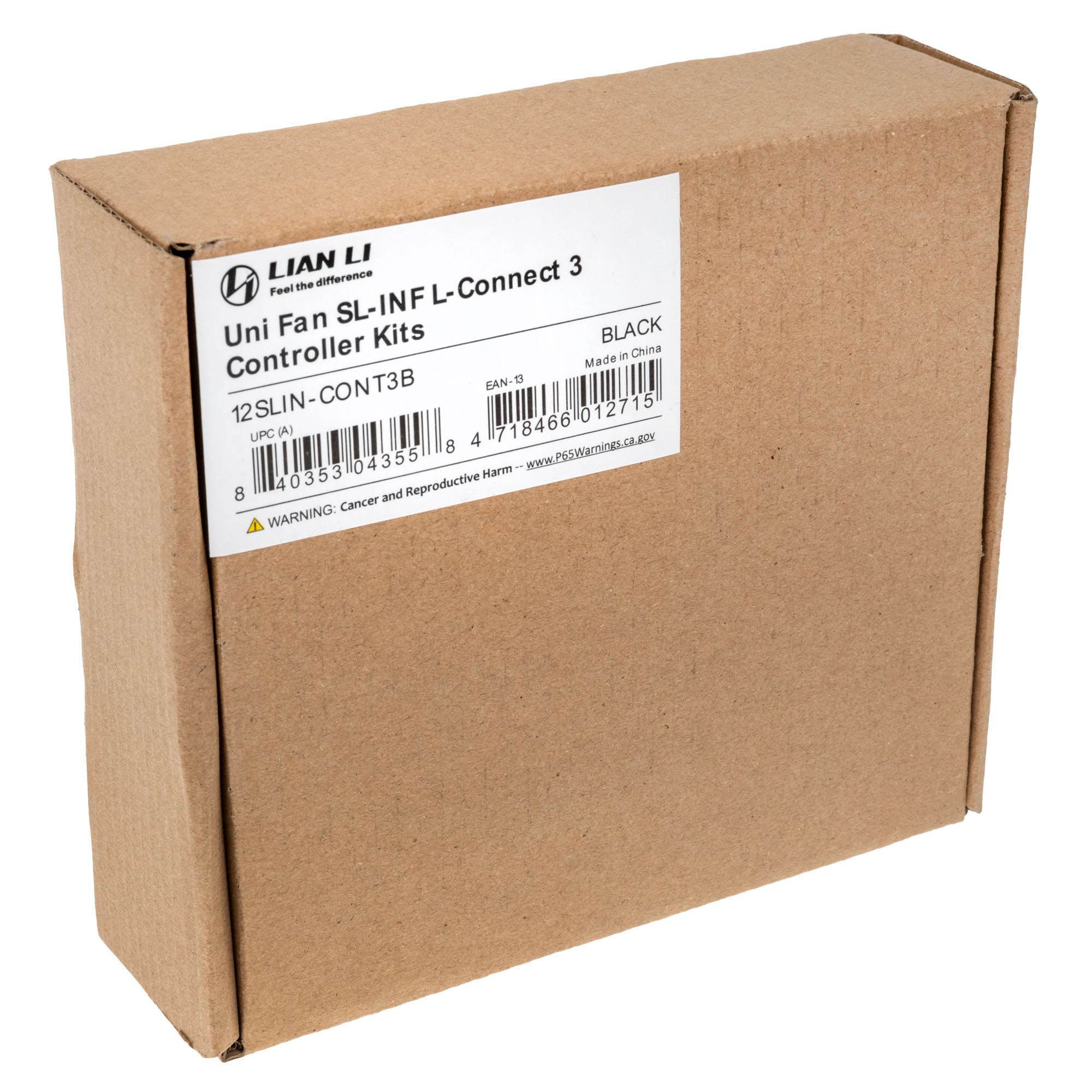 Karton mit einem Etikett für Lian Li Uni Fan Controller Kits. Die Box ist braun mit weißem Text.