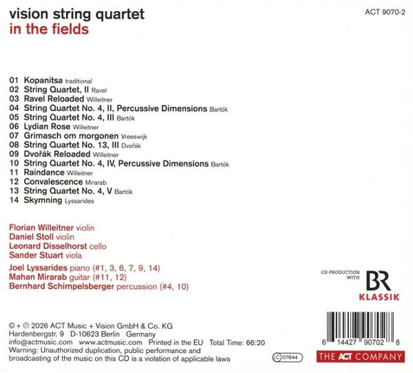 CD-Cover. Titel: vision string quartet in the fields. Enthält Titelliste, Künstlernamen und das ACT-Firmenlogo.