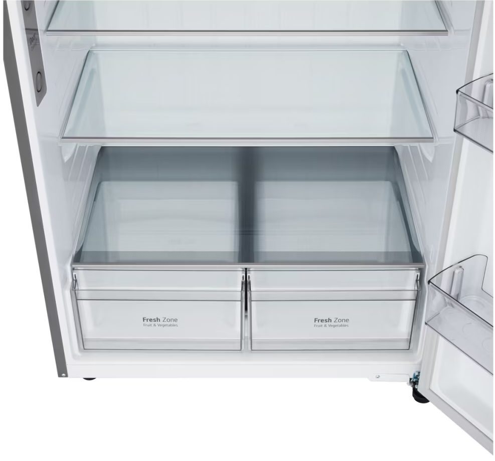 A hűtőszekrény belsejében polcok és fiókok láthatók. A fiókokon a felirat: 'Fresh Zone - Fruit & Vegetables'.