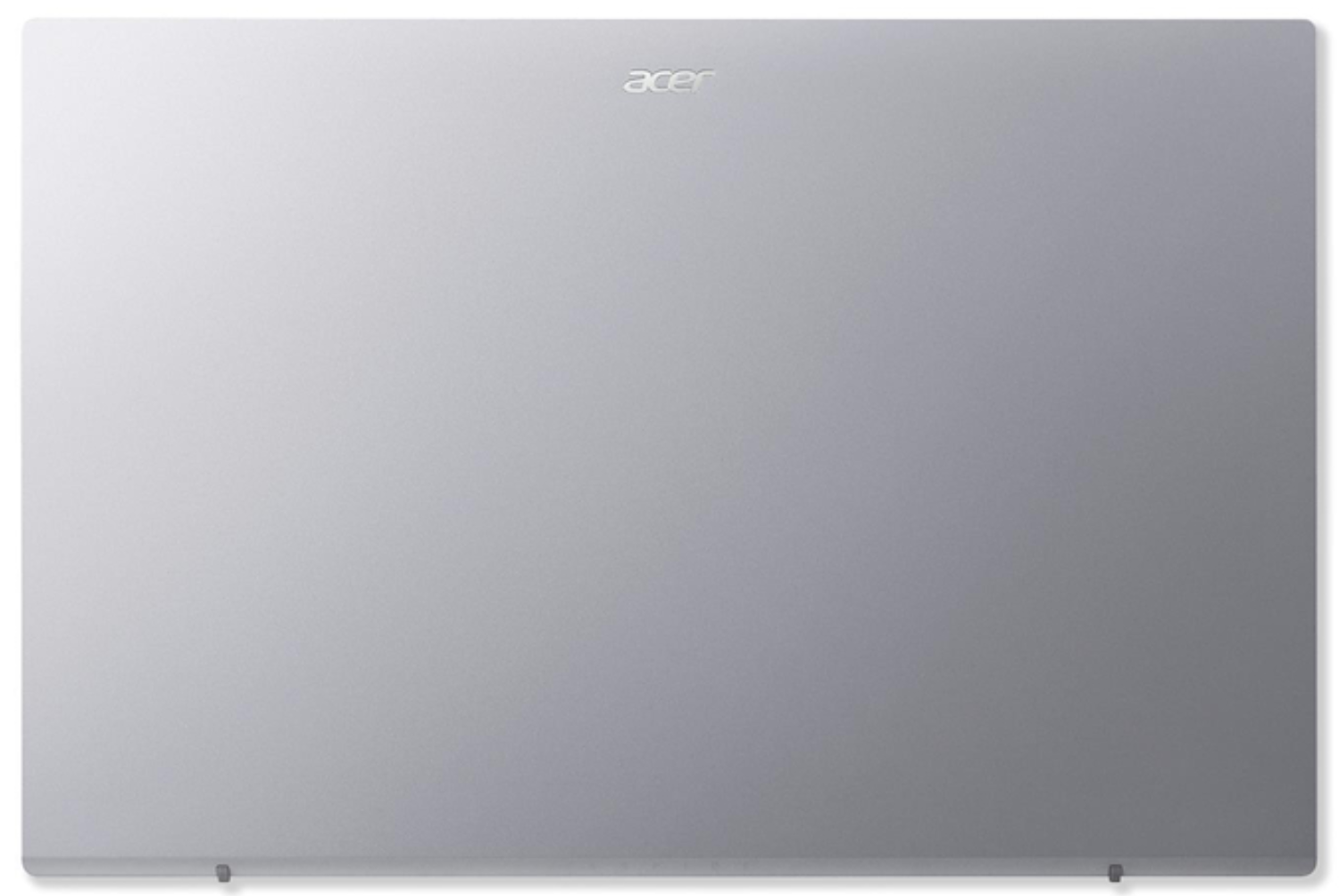 Un portátil Acer plateado y cerrado. El logotipo de Acer está en el centro superior. El portátil tiene una superficie lisa y reflectante.