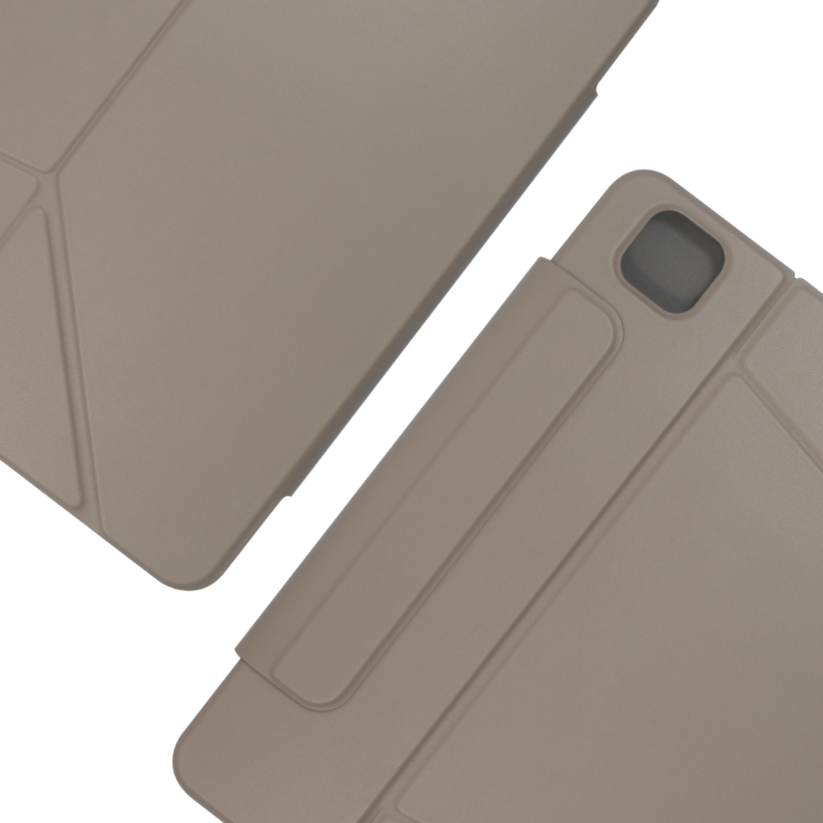Siyah arka planda iki bej tablet kılıfı. Biri açık, kamera boşluğunu gösteriyor. Diğeri kapalı.