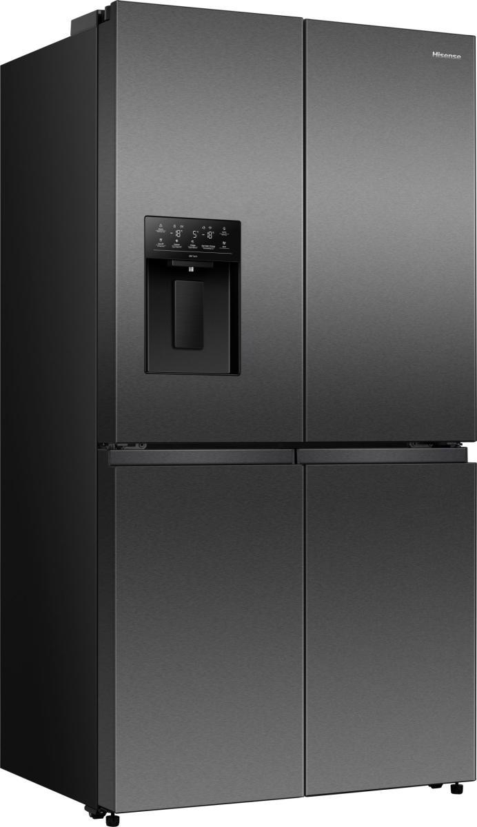 Ein schwarzer Hisense-Kühlschrank mit vier Türen. Er hat einen Wasserspender und ein digitales Display. Das Design ist modern und elegant.
