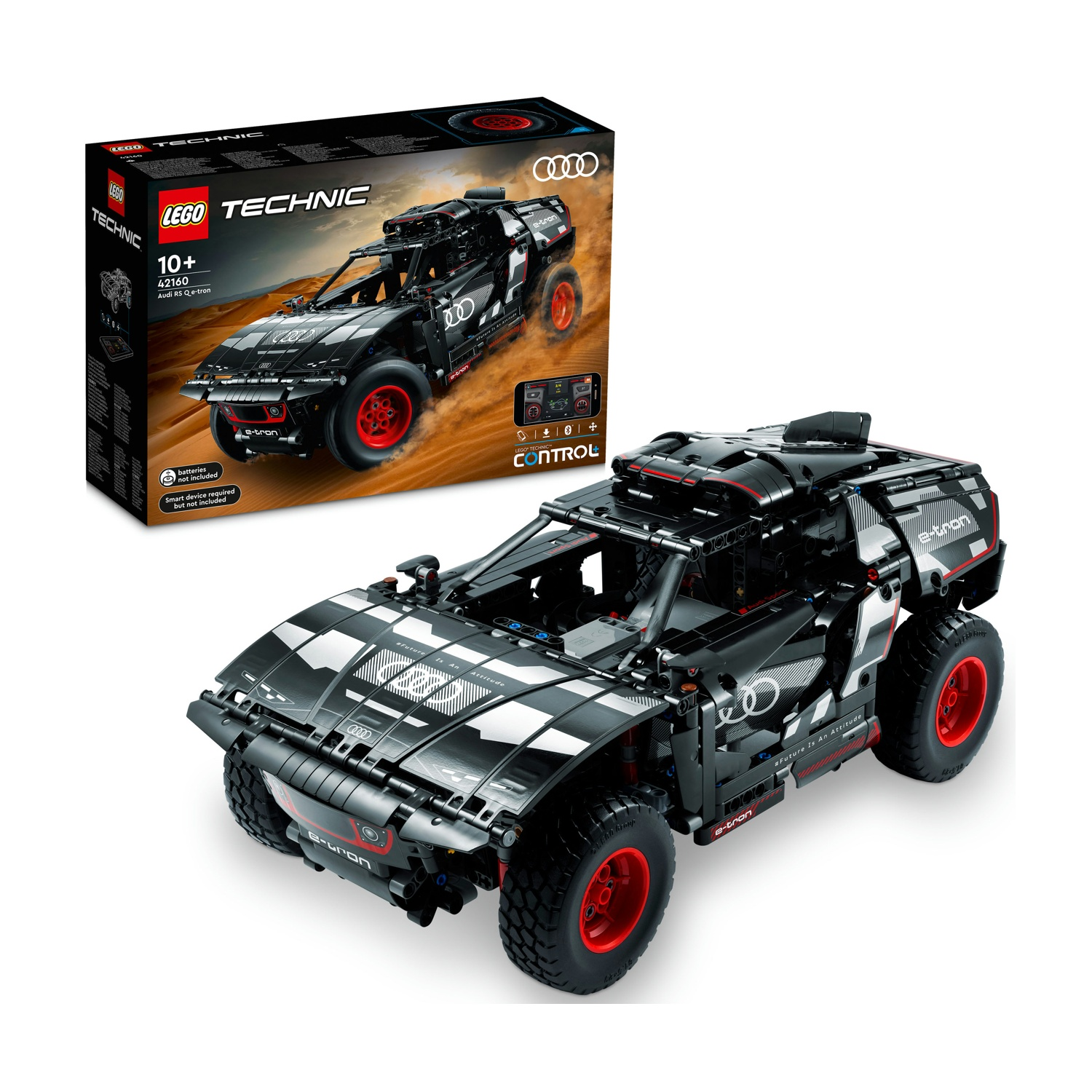 Un modello Lego Technic Audi RS Q e-tron. Auto nera e bianca con ruote rosse e una scatola con la stessa immagine dell'auto.