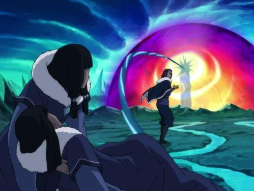 Anime-Szene. Figuren in blauen Roben beobachten eine Figur in schwarzen Roben, einen Lichtstrahl und eine farbenfrohe Kugel.
