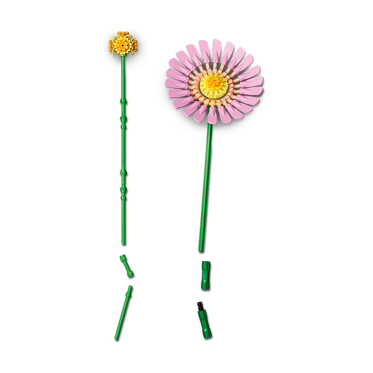 Due fiori giocattolo: uno con fiori gialli, l'altro con petali rosa. Steli verdi e parti di stelo staccate sottostanti.