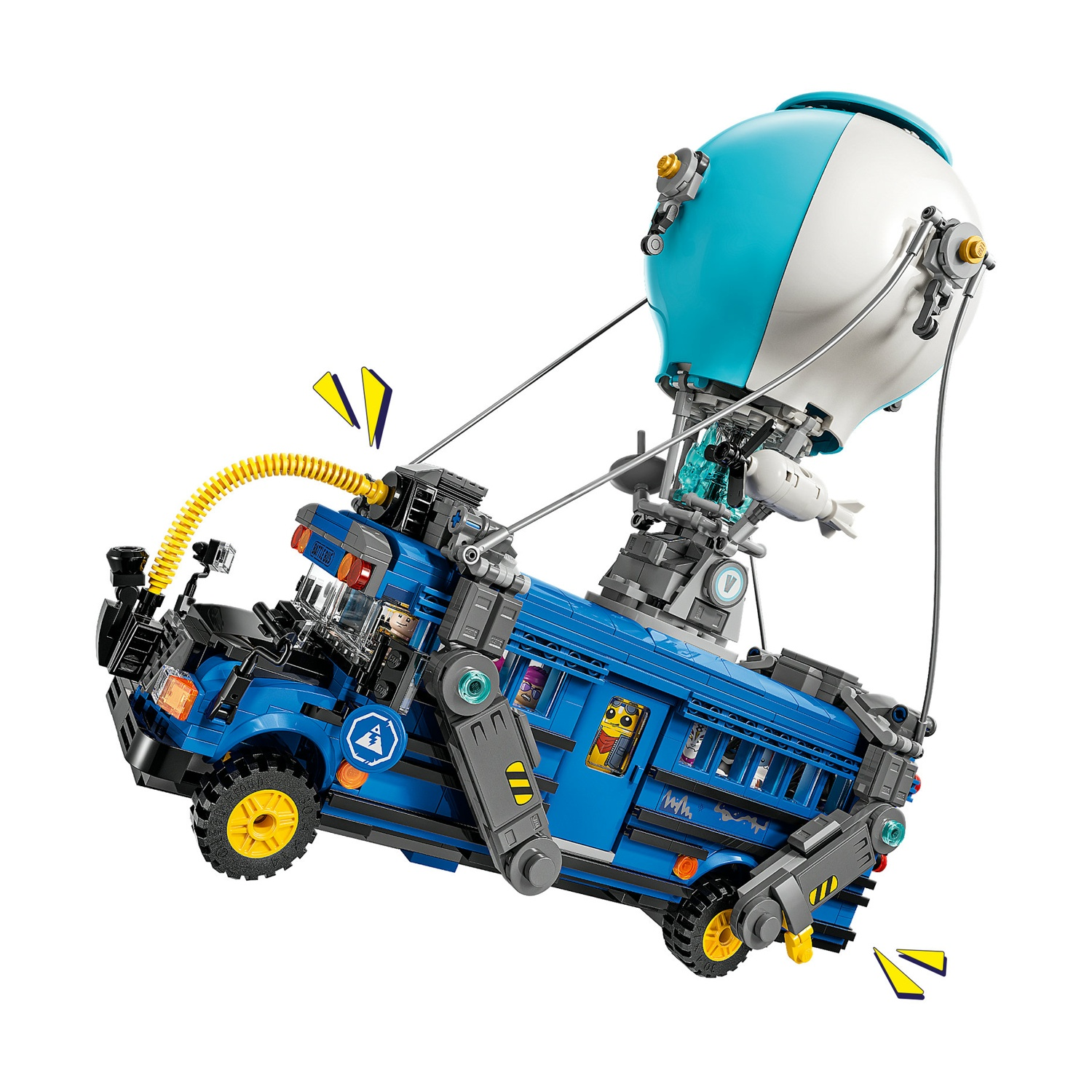 Un autobus Lego blu con un pallone aerostatico bianco e blu attaccato. Ha ruote gialle e un tubo giallo. Ci sono personaggi dei cartoni animati sull'autobus.