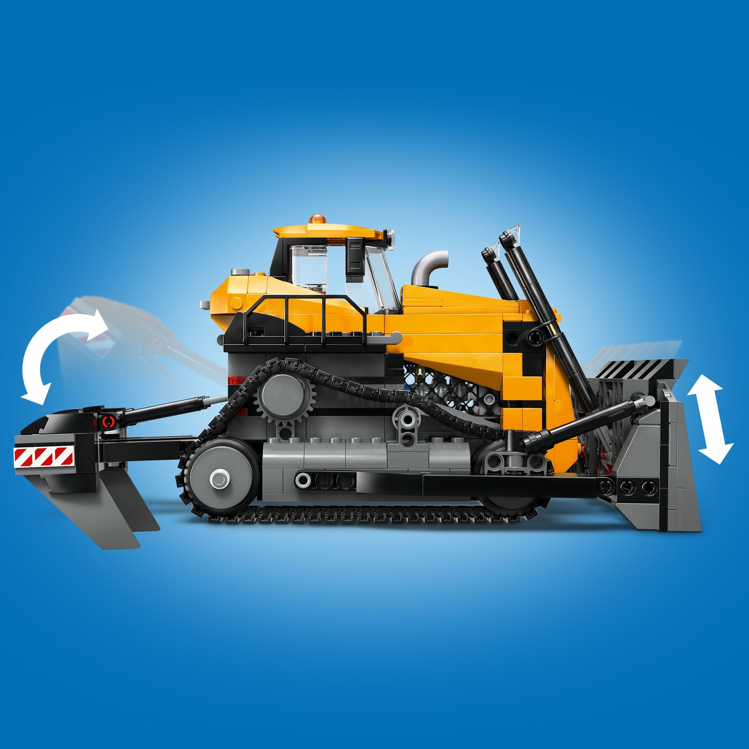 Un giocattolo Lego bulldozer con parti gialle e nere, cingoli e una lama anteriore. Frecce bianche illustrano il movimento su sfondo blu.