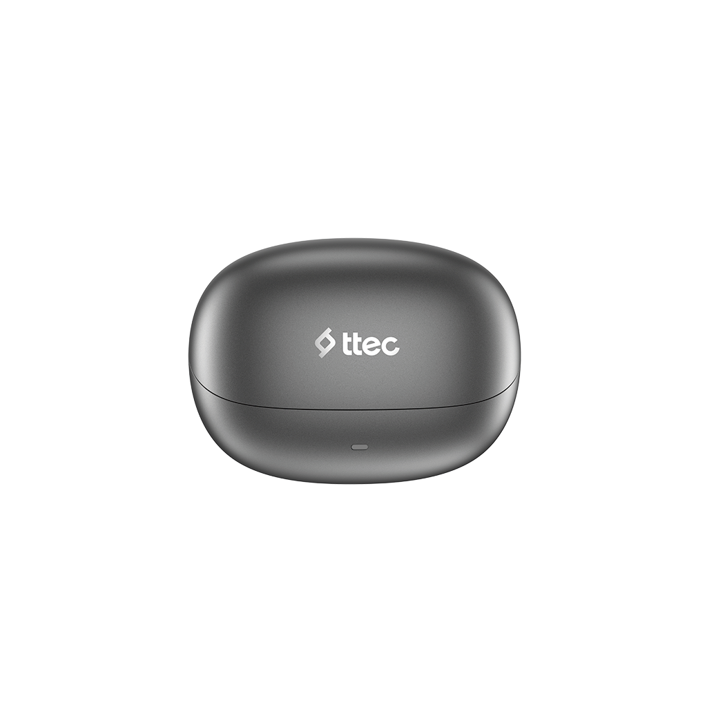 Üzerinde 'ttec' logosu bulunan gri, oval şeklinde bir kulaklık kutusu. Kutu kapalı ve altta küçük bir ışık var.