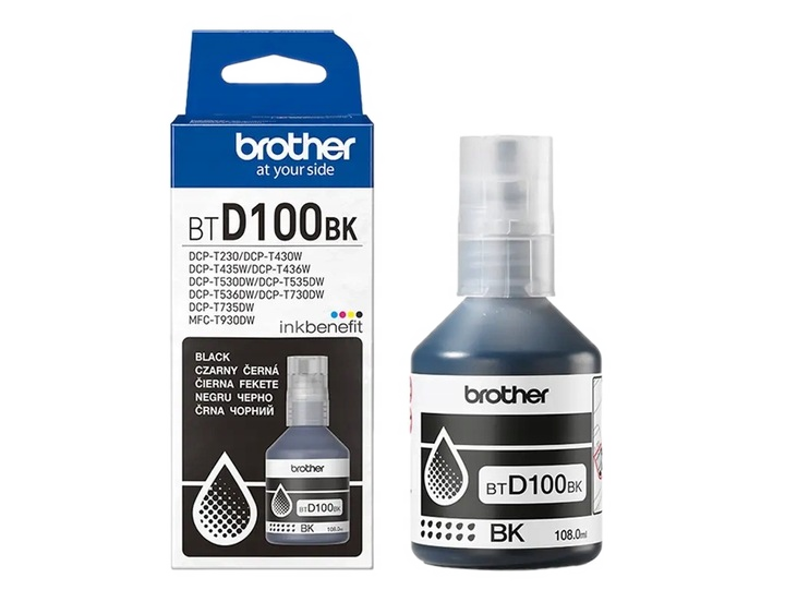 Butelka z czarnym tuszem Brother BT D100BK i pudełko. Na pudełku wymieniono kompatybilne modele drukarek. Butelka ma czarną etykietę.