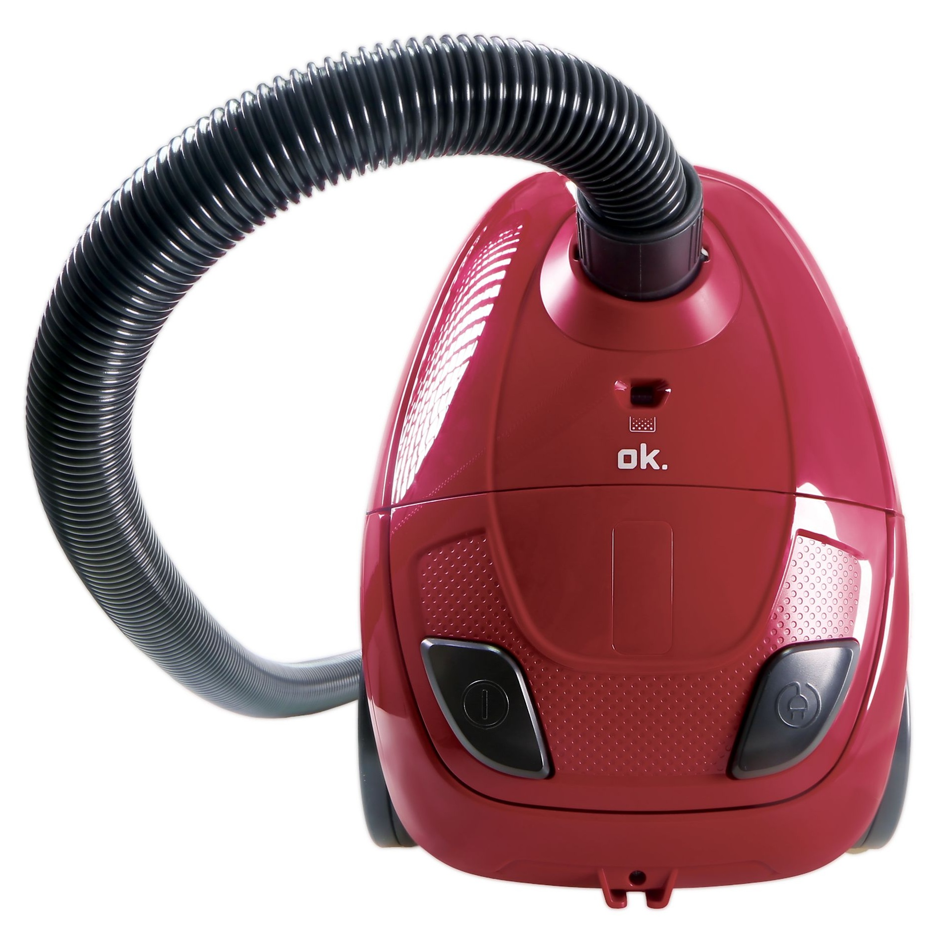 Czerwony odkurzacz z czarnym wężem. Odkurzacz ma dwa przyciski, widoczna jest nazwa marki 'ok'.