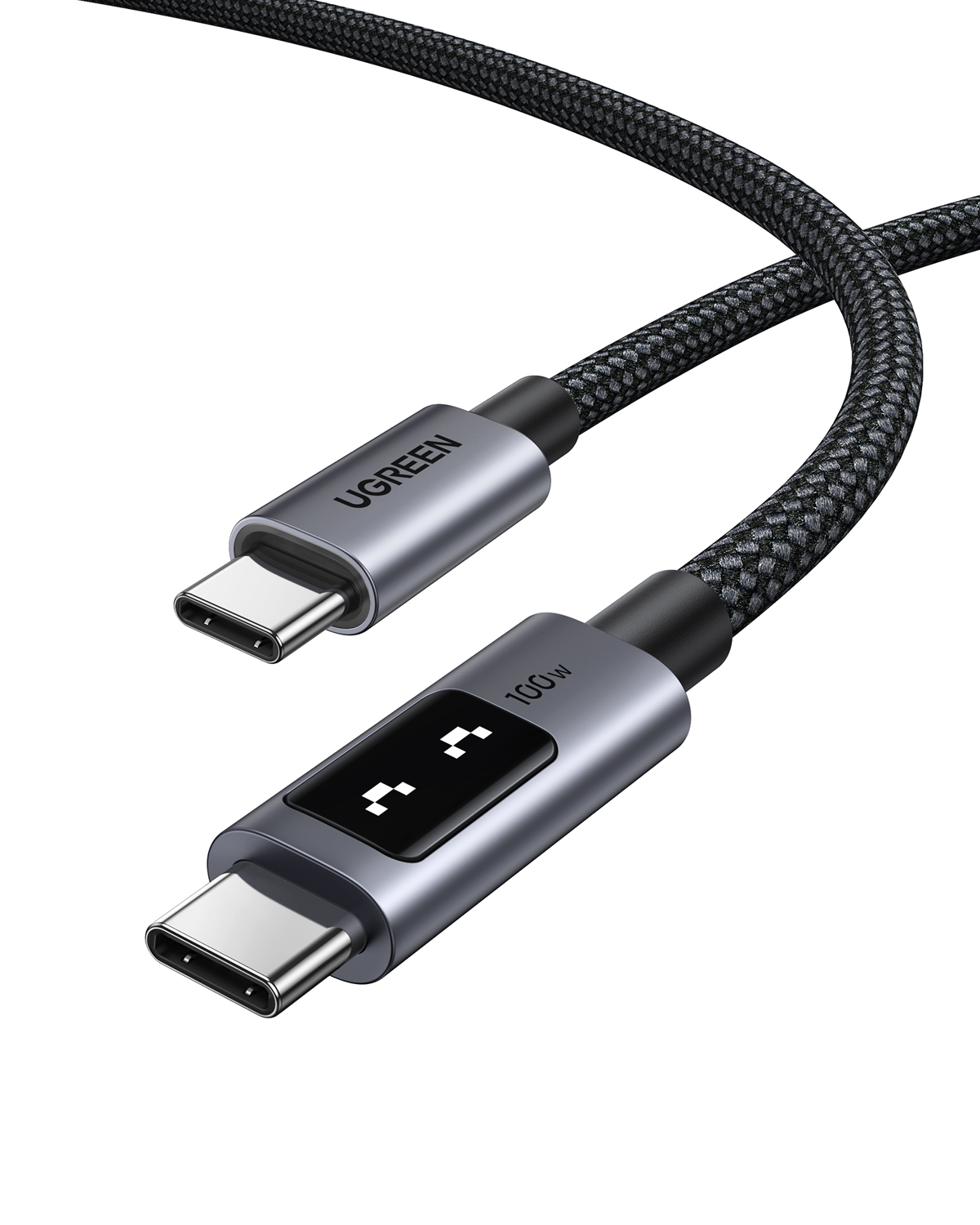 Siyah örgülü kablolu bir USB-C şarj kablosu. UGREEN logosu ve 100W ekranlı gri konektörler görülebilir.