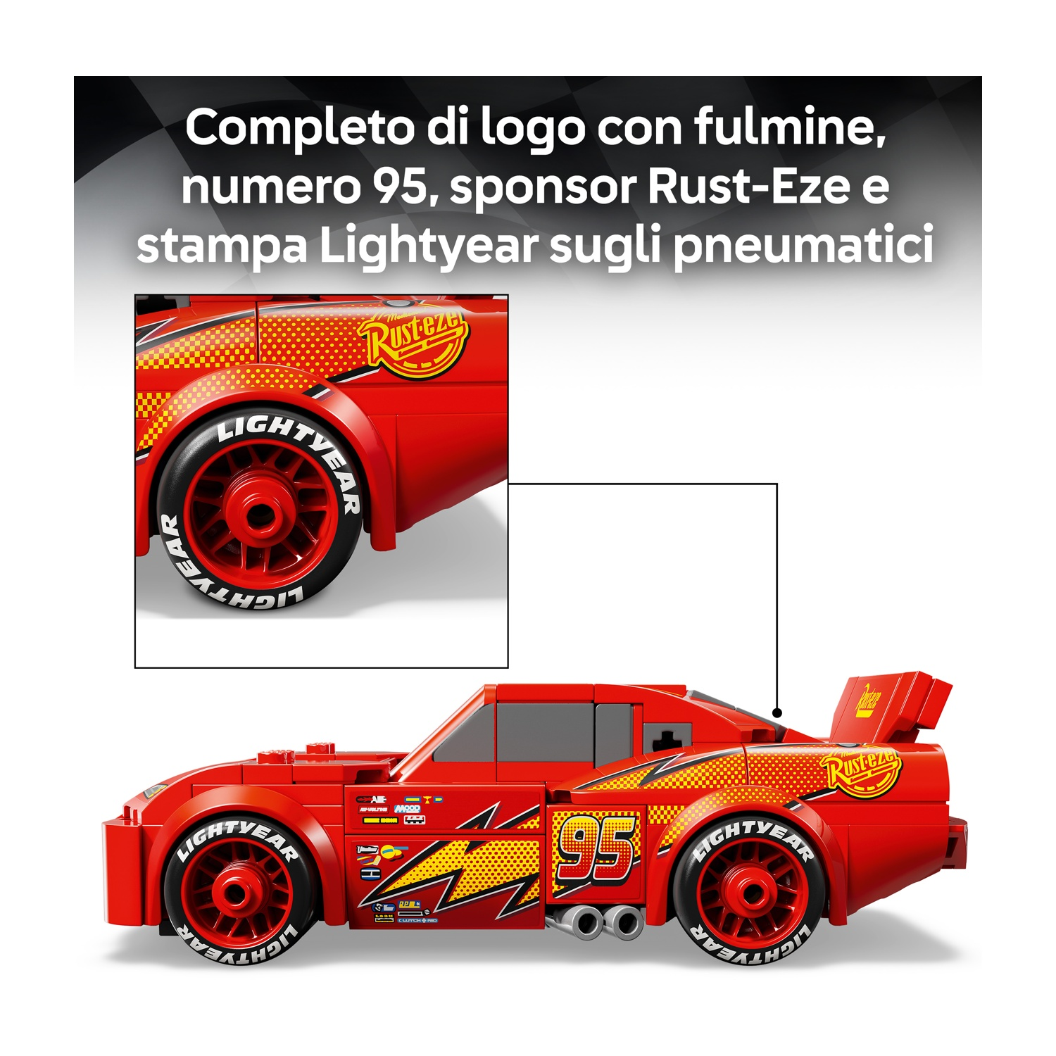 Auto giocattolo rossa con '95' e 'Lightyear' sui pneumatici. Presenta loghi degli sponsor e un design a fulmine. Sfondo bianco e nero.