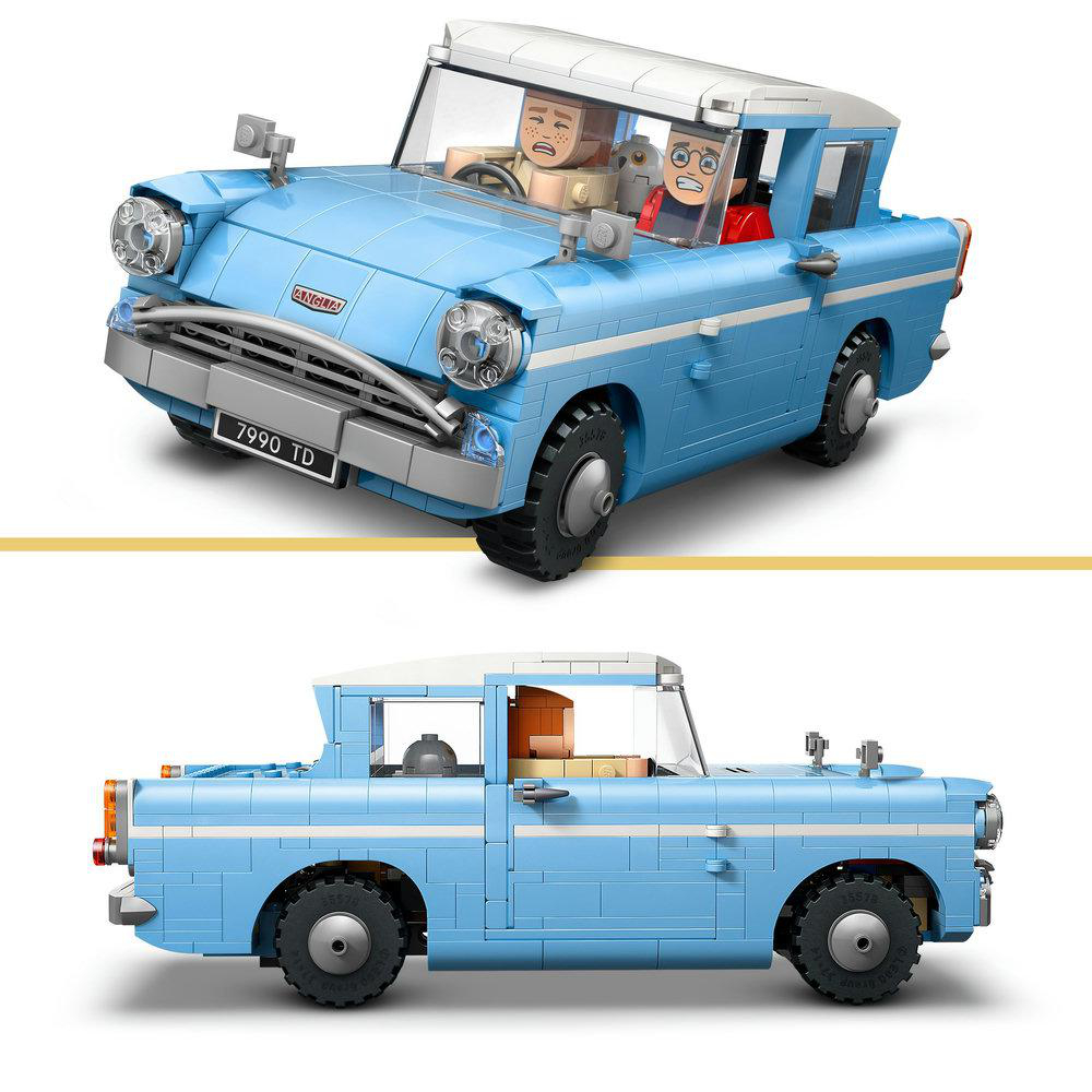 Zwei Lego-Autos. Oberes blau, mit Figuren darin. Unteres auch blau, Seitenansicht, ohne Figuren.