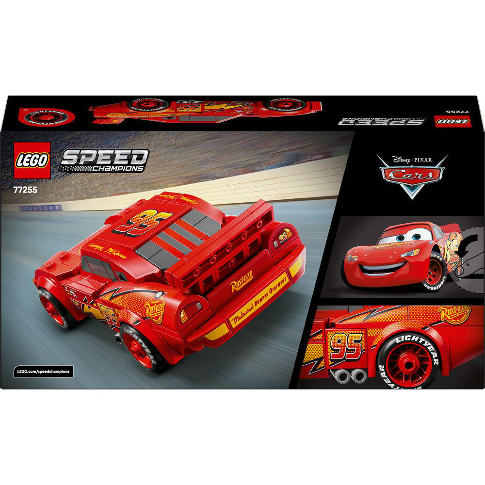Ein Lego Speed Champions Set von Lightning McQueen aus dem Film Cars. Rotes Automodell, schwarze Box mit Logo und Bildern.