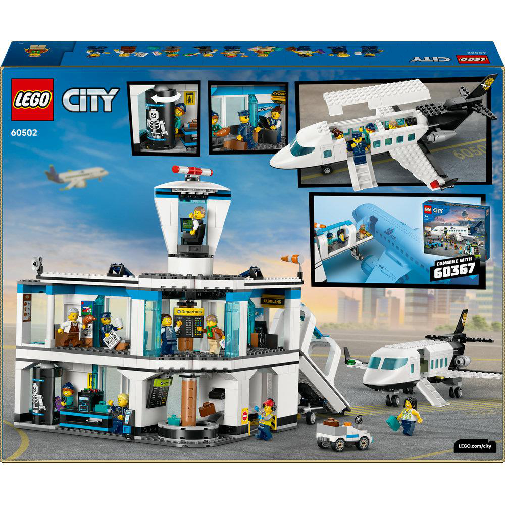 Lego City Flughafen-Set. Enthält Flughafengebäude, Kontrollturm, Flugzeuge, Fahrzeuge und Lego-Figuren. Blau, Weiß und Grau dominieren die Szene.