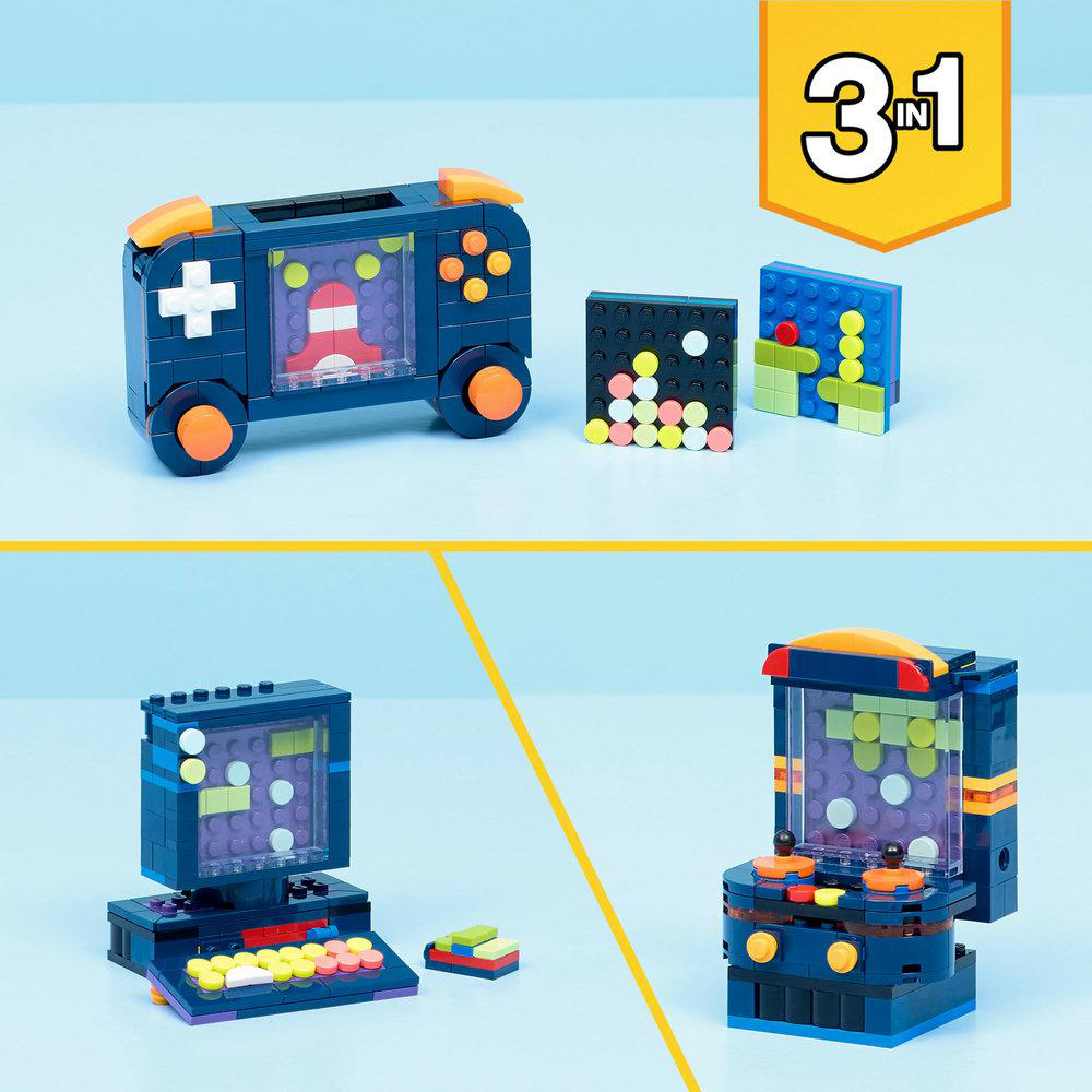 Das Bild zeigt ein 3-in-1-Spielzeugset. Enthält Spielzeug-Spielkonsole, bunte Blöcke, Computer und Spielautomaten, alles aus Spielzeugblöcken.