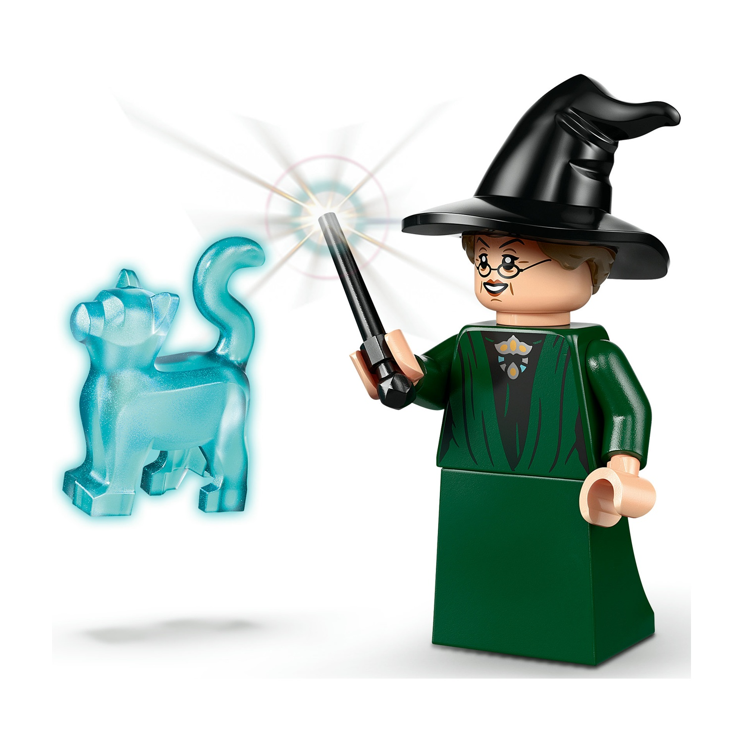 Minifigure Lego di una strega con bacchetta, cappello nero e abito verde, che evoca un gatto blu.