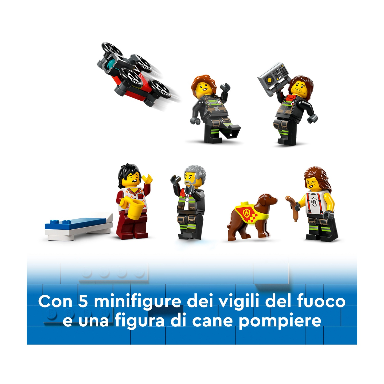 Set Lego con 5 minifigure di vigili del fuoco, drone, letto e cane. Figure in pose d'azione. Testo in italiano in basso.