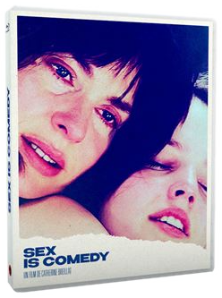Couverture du film : gros plan sur deux visages de femmes. Titre : Sex Is Comedy.