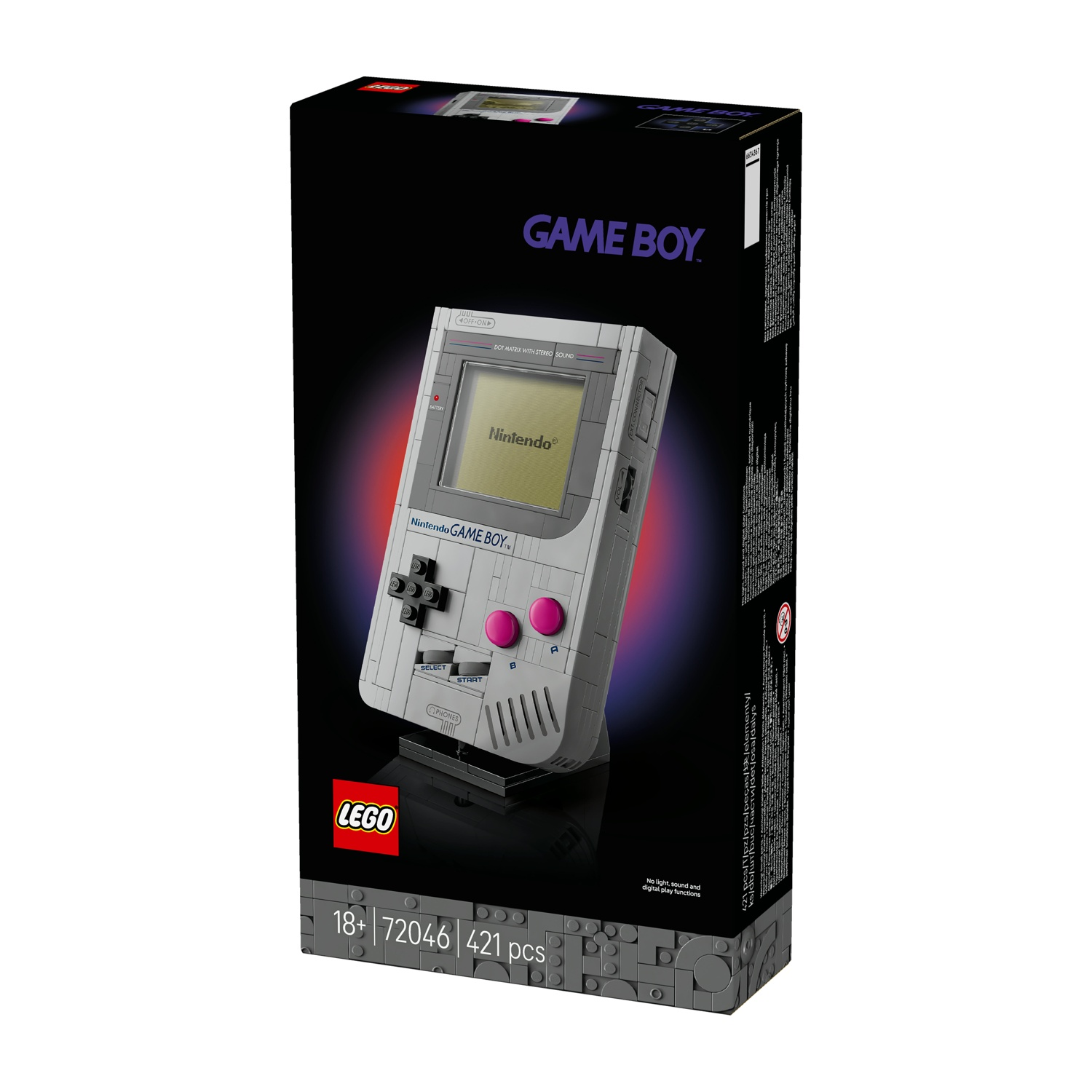 Una scatola Lego Game Boy. La scatola è nera con l'immagine di un Game Boy grigio. Il logo Lego è visibile.