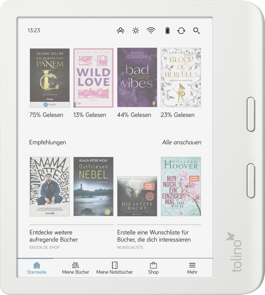 Un e-reader mostra copertine di libri. Titoli includono 'Panem', 'Wild Love', 'Bad Vibes' e 'Blood of Hercules'. Menu in basso.