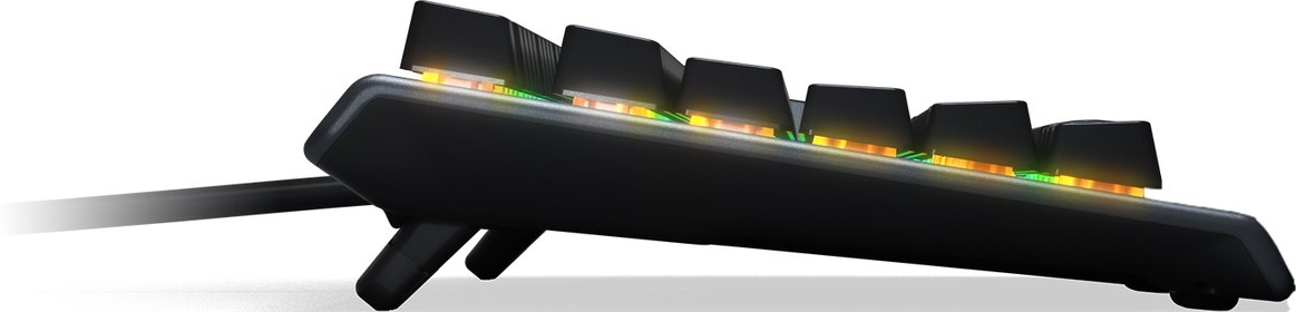 Seitenansicht einer schwarzen Tastatur. Tasten sind angehoben. Die Beleuchtung unter den Tasten ist gelb und grün.