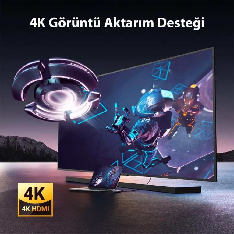 Bir TV ekranı fütüristik bir oyun sahnesi gösteriyor. Bir dizüstü bilgisayar bağlı. 4K HDMI logosu sol alt köşede.